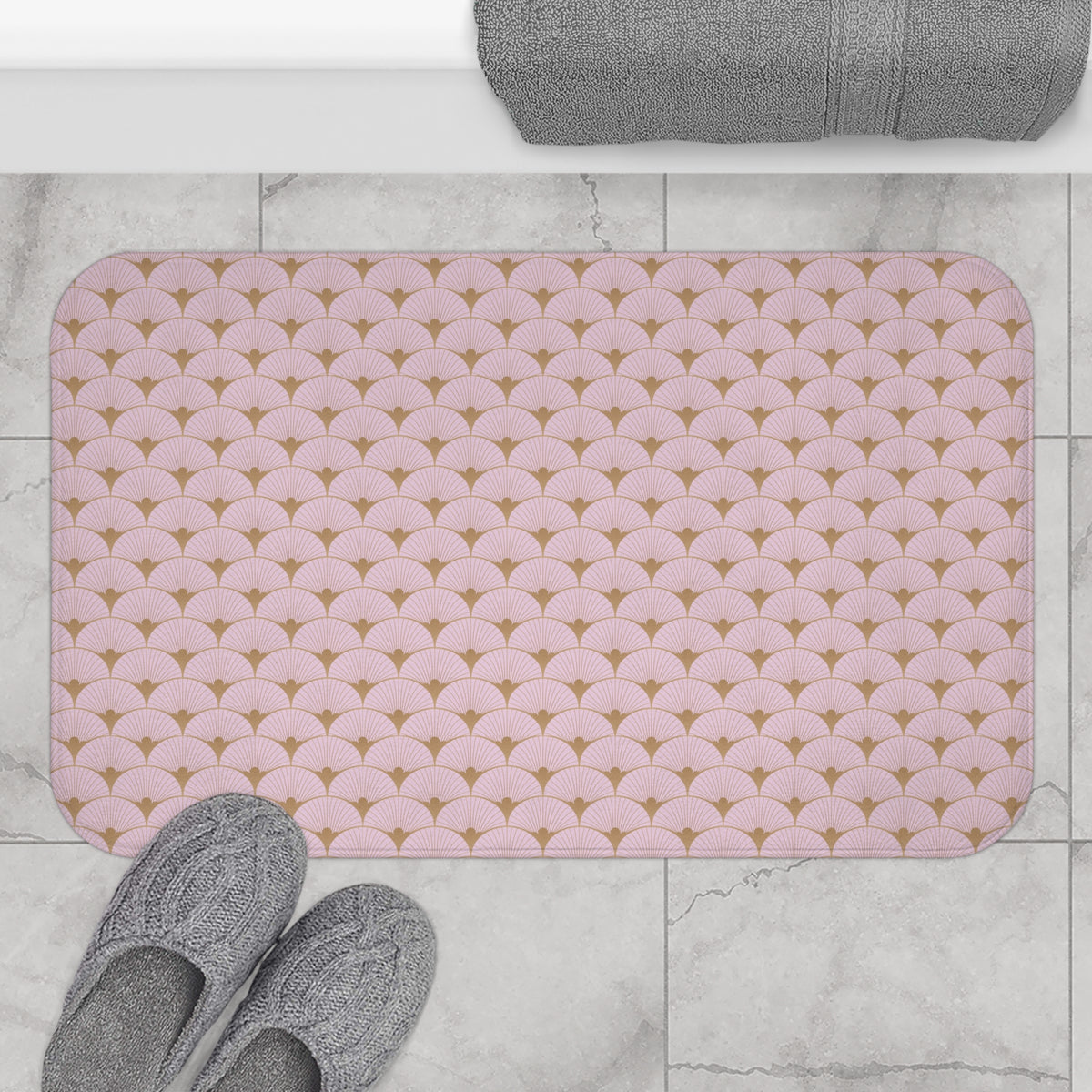 Blush Camel Deco Fan Bath Mat, Vintage Bathroom Rug