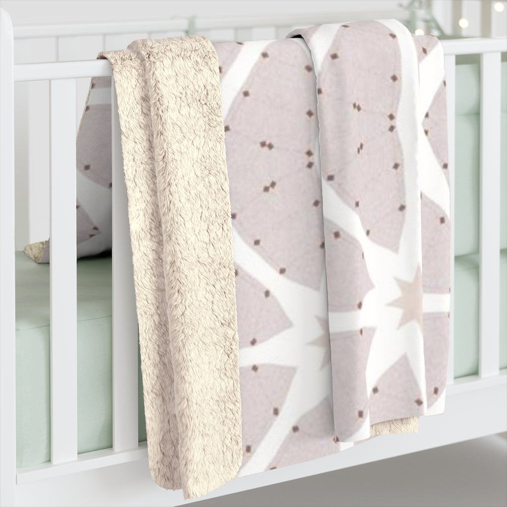 Beige Pattern Comfy Blanket | Beige Cream Art Deco