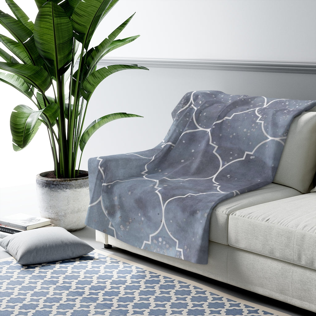 Art Deco Comfy Blanket | Baby Blue Pattern