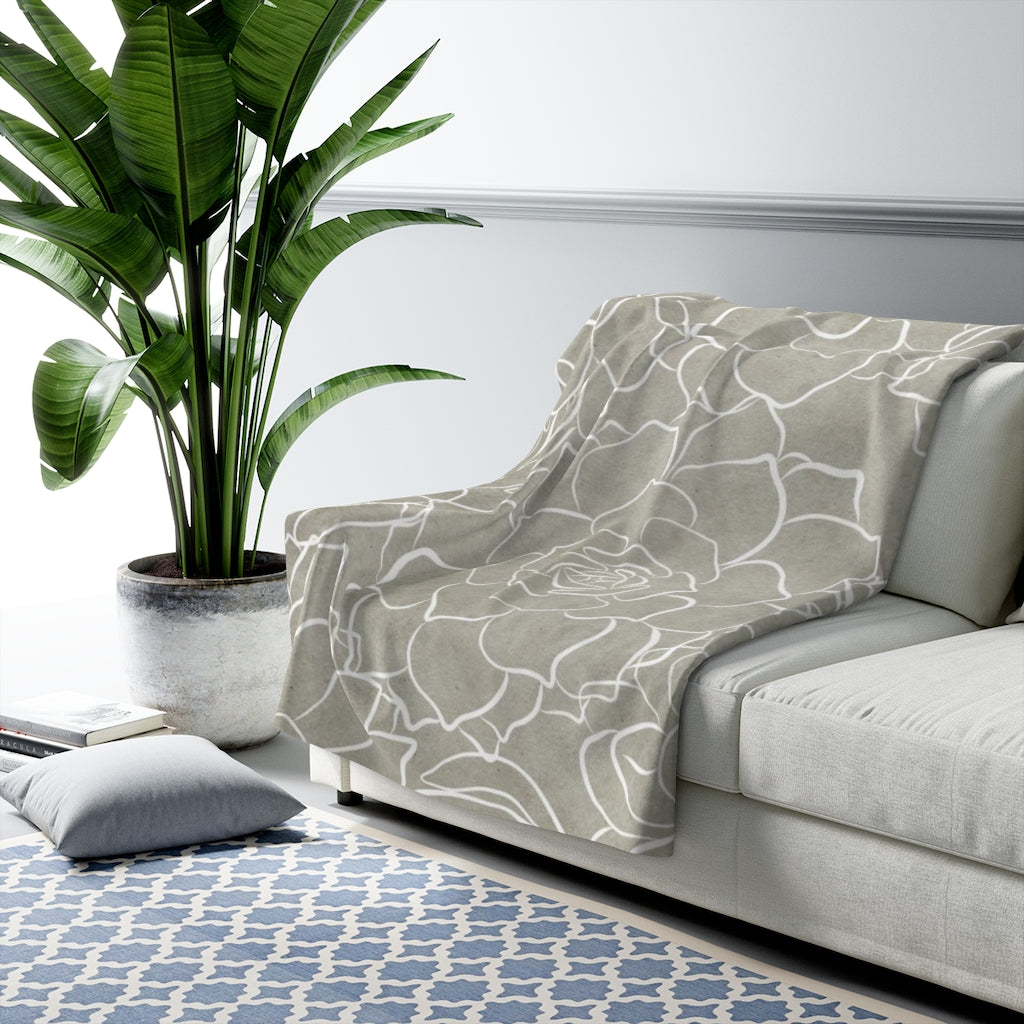 Floral Comfy Blanket | Beige White Cactus Flowers