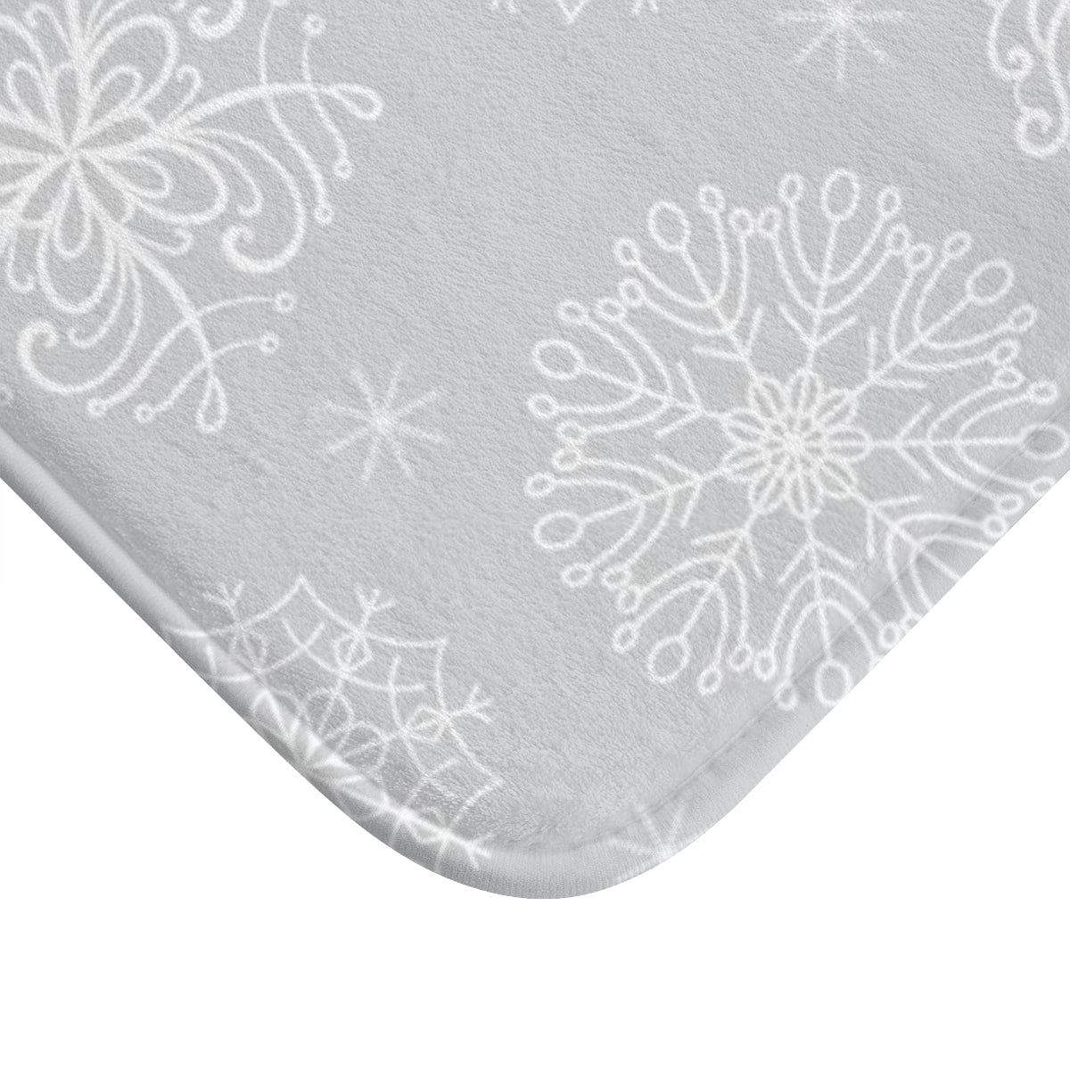 Christmas Bath Mat | Gray White Snowflakes