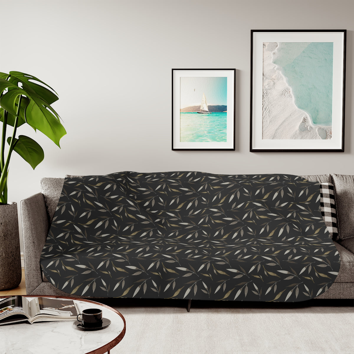 Black Beige Willow Leaf Sherpa Blanket | Moody Botanical Throw