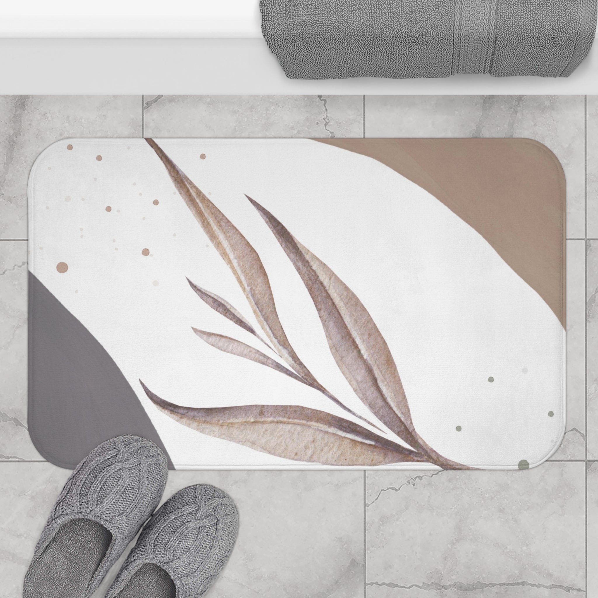 Boho Bath Mat | Modern Organic, Beige White Grey leaf