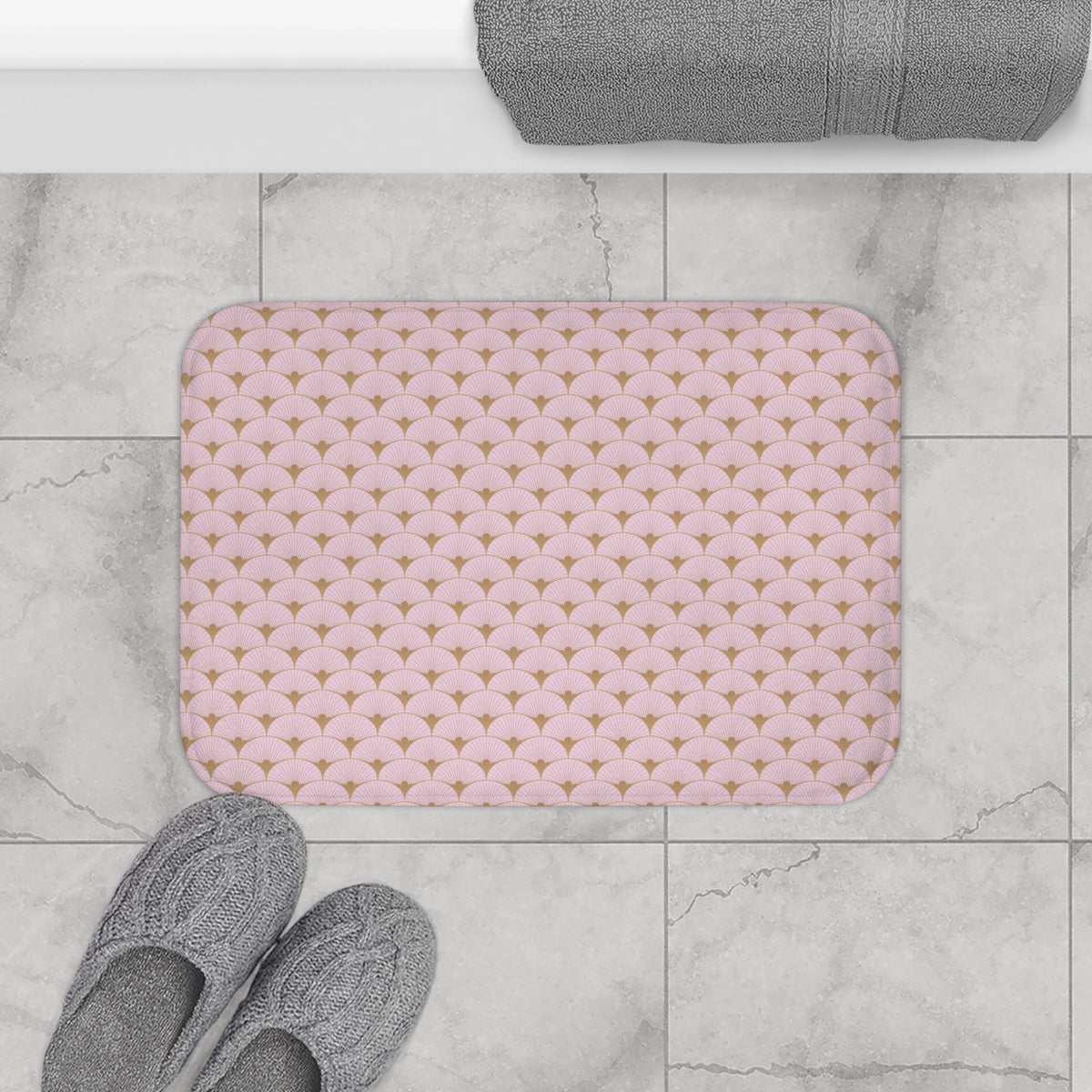 Blush Camel Deco Fan Bath Mat, Vintage Bathroom Rug