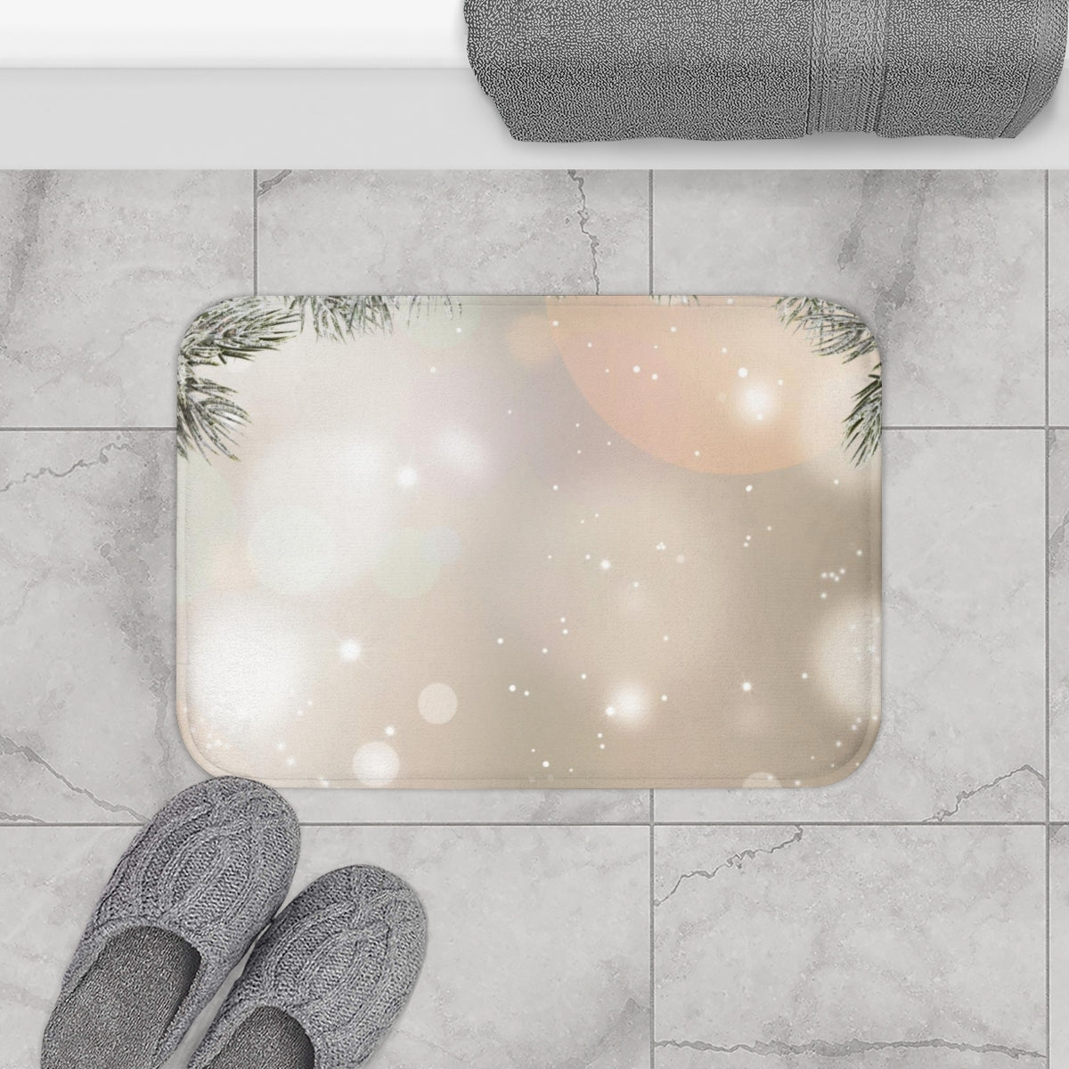 Christmas Bath Mat | Beige White Winter Holidays