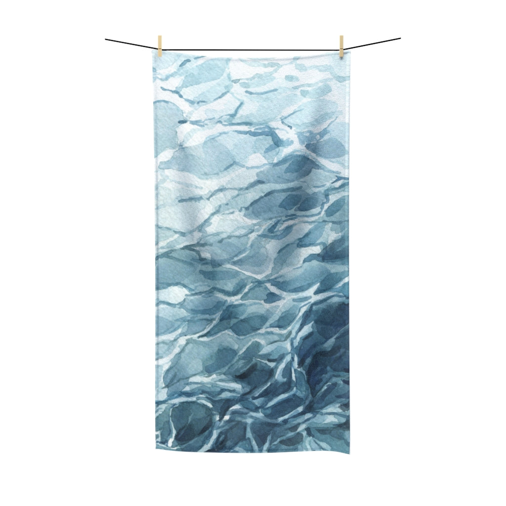 Blue Ocean | Bath Towel | Navy Waves