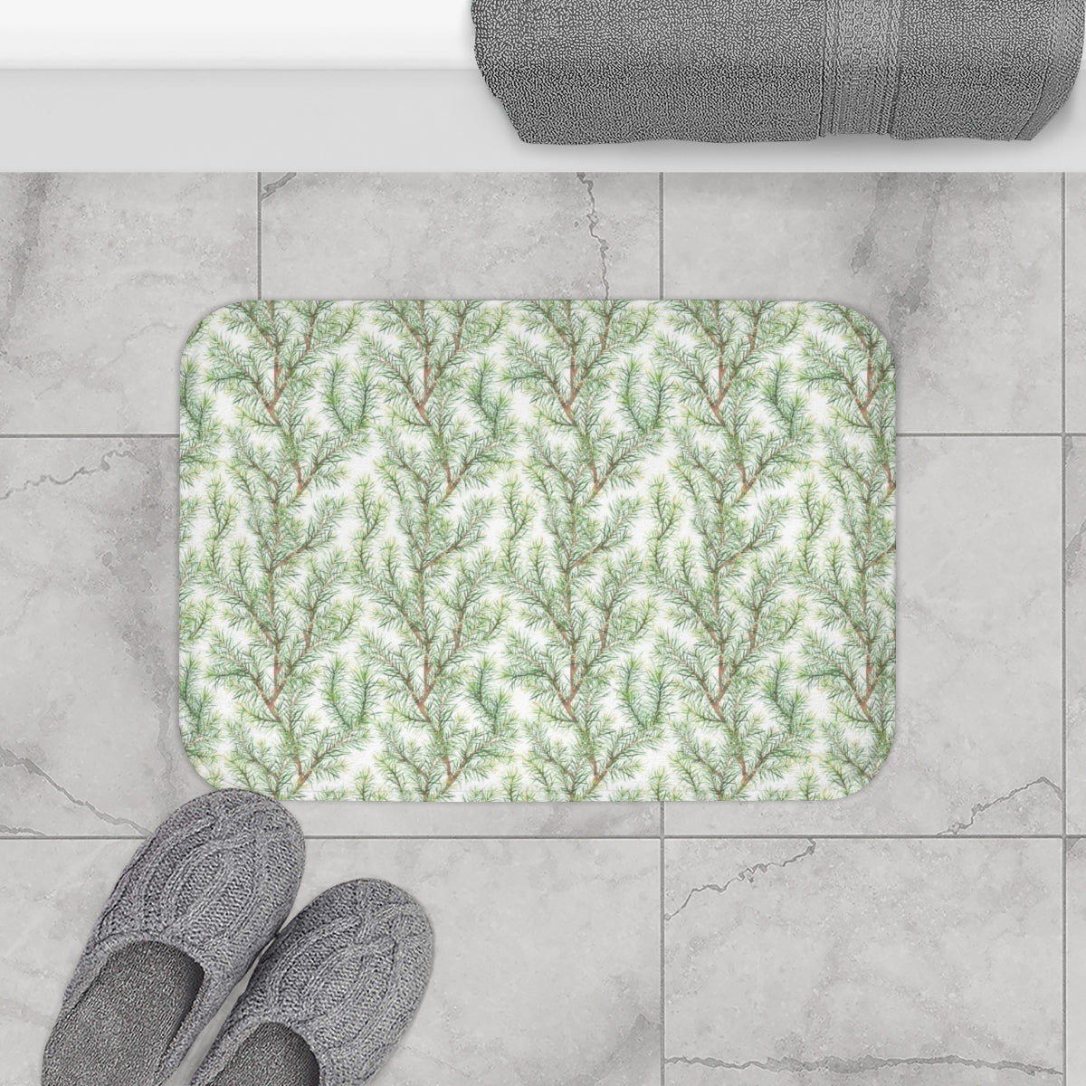 Christmas Bath Mat | White Green Leaves