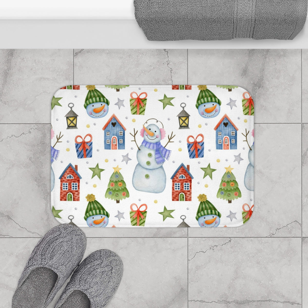 Christmas Bath Mat | White Christmas Trees and Gifts